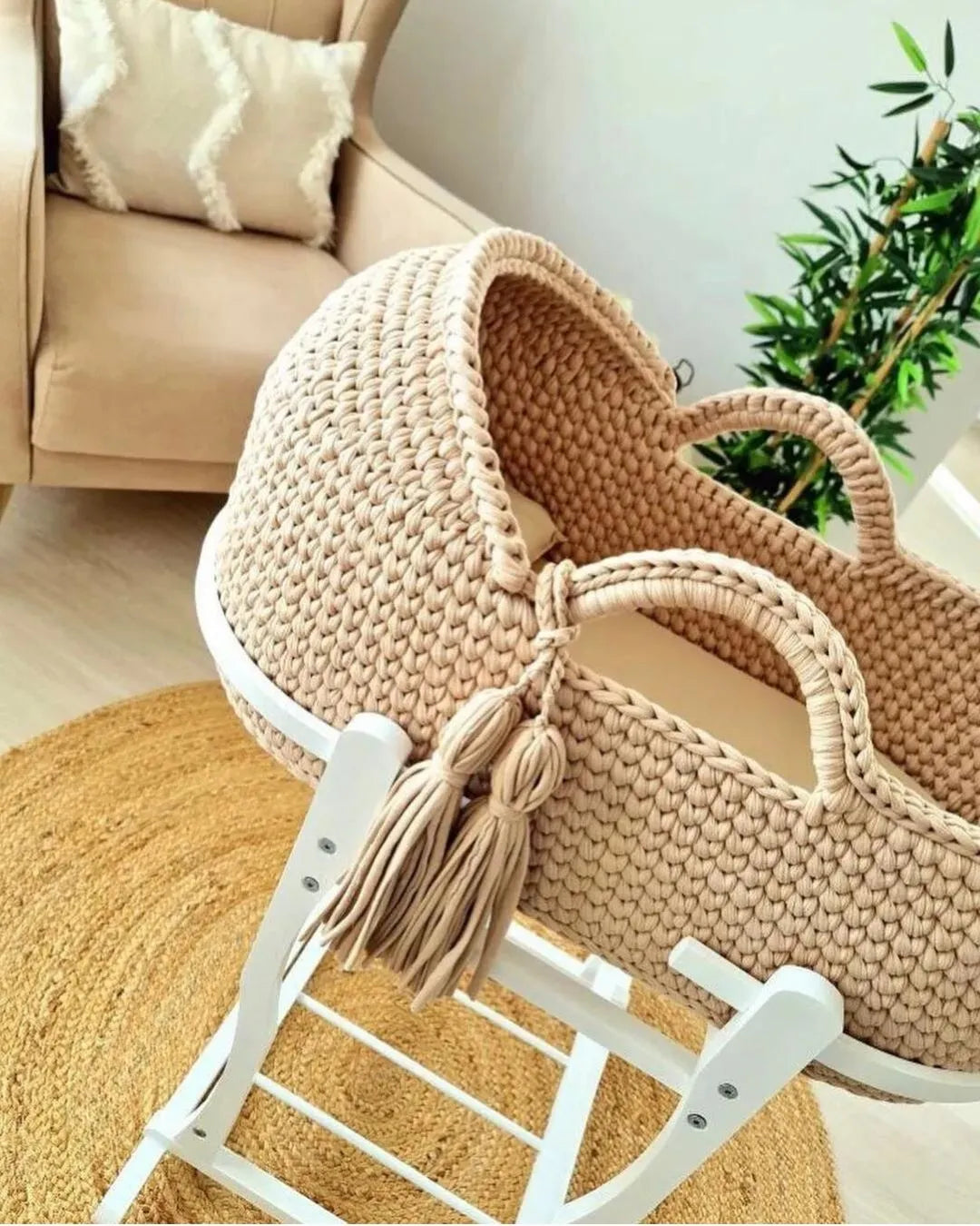 Luxurious Handcrafted Cotton Baby Moses Basket, Elevating Nursery Elegance with Superior Comfort and Style