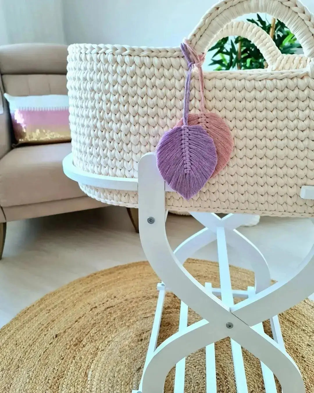 Handwoven Cotton Moses Basket: Natural Comfort for Your Baby